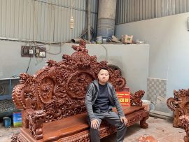 Chủ nhân bộ bàn ghế Rồng Khuỳnh Nghê Đỉnh 12 món