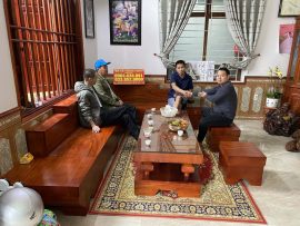 Check-in cùng chủ nhân của bộ sofa gỗ kate đẹp