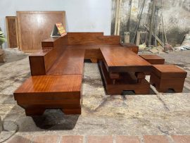 Mẫu bàn ghế phòng khách hiện đại gỗ gõ đỏ nguyên khối