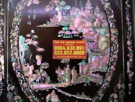 Cánh tủ khảm điển tích “Văn vương cầu hiền“ vô cùng công phu và đẹp mắt