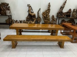 Bộ bàn ghế phòng khách đơn giản nhưng không kém phần sang trọng