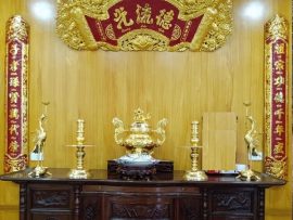 Mẫu Đức Lưu Quang song Long tranh châu sơn son thếp vàng