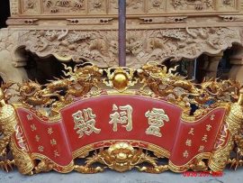 Hoành phi Rồng trầu mặt nguyệt cuốn thư