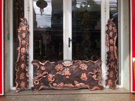 Bộ gồm 3 món: 01 hoành phi Đức Lưu Quang và cặp câu đối 