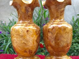 Mặt sau vân hoa tuyệt đẹp của cặp lục bình size 35x15cm gỗ Nu kháo