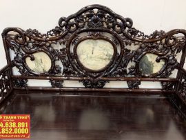 Tựa chính và mặt sập làm từ gỗ gụ nguyên khối, lựa vân đẹp