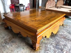 Mẫu sập gỗ đơn giản, không cầu kì nhiều hoa văn hầm hố, hạn chế bám bụi