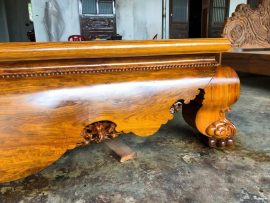 Sập trơn chân quỳ chắc chắn gỗ mun hoa