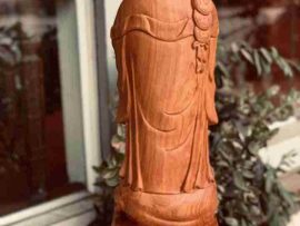 Mặt sau tượng Phật Di Lặc chúc Phú Quý Phát Tài