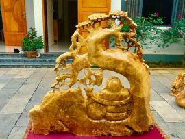 Mặt sau tượng Di Lặc size 70cm được hoàn thiện đẹp