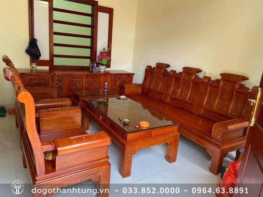 Bộ chương cuốn thư Âu Á gỗ kate đục sắc nét - chú Pha (Hải Dương)