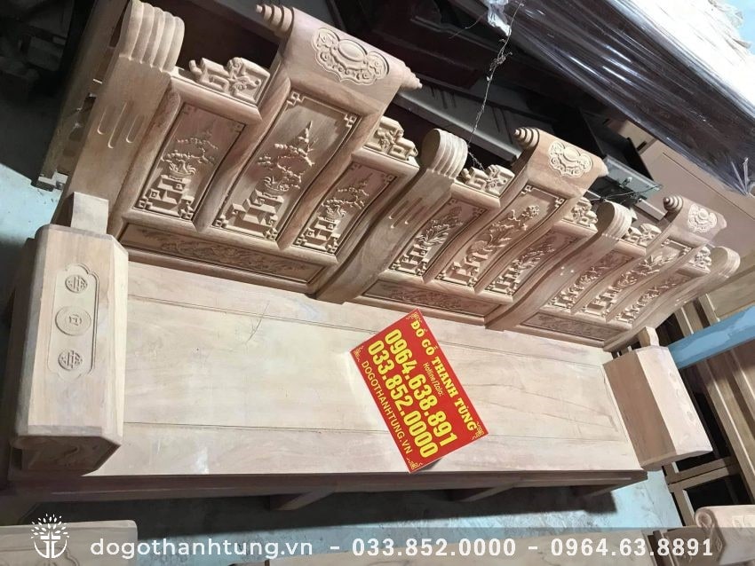 Đoản dài bản mộc, chương ghế đục hoa văn tinh xảo bởi nghệ nhân trên 30 tuổi nghề