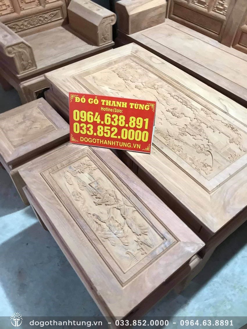 Mặt bàn ghép đục tranh Lã Vọng Câu Cá - biểu tượng cho sự kiên nhẫn của con người, nhắc nhở gia chủ kiên nhẫn chờ thời và biết cách nắm bắt cơ hội