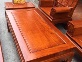 Mặt bàn trơn gỗ gụ vân tuyển cực đẹp, sơn PU bóng mờ để lộ đường hoa vân