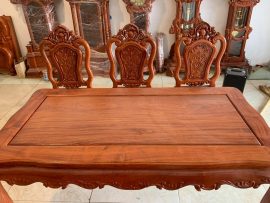 Bàn ăn chữ nhật thiết kế đơn giản, mặt bàn trơn vân hoa lựa tuyển