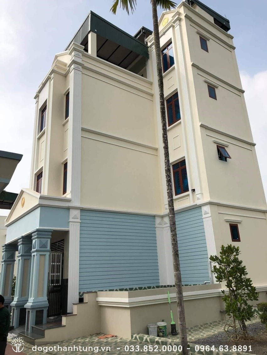Toàn cảnh dinh thự mới xây xủa chú Ngạn (Bắc Giang), bộ bàn ghế được đồ gỗ Thanh Tùng bàn giao vừa kịp lúc chú tân gia nhà mới