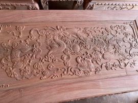 Mặt bàn đục tranh tứ linh siêu sắc nét, khung tranh dày dặn 4 phân