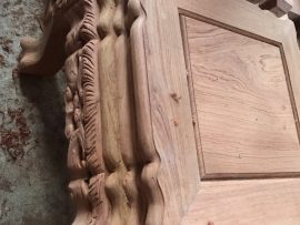 Đôn thấp - Yếm cong mềm mại thiết kế 2 tầng cổ chỉ