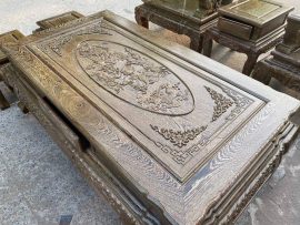 Mặt bàn nguyên tấm gỗ mun đuôi công đục Long Lân Quy Phụng sum vầy tuyệt đẹp