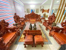 Bộ Bàn Ghế phòng khách Rồng Khuỳnh Nghê Đỉnh gỗ Hương Đỏ Lào 12 món hàng đại - Bộ sản phẩm yêu thích của rất nhiều đại gia hiện nay bởi thể hiện rõ được uy quyền và đẳng cấp của gia chủ.