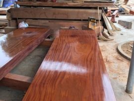 Vẻ đẹp và những đặc tính hoàn hảo của gỗ đinh hương đã định giá và khẳng định đẳng cấp của siêu phẩm này.