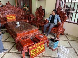 Bộ sản phẩm gồm 12 món hàng đại, phù hợp với không gian phòng khác rộng thể hiện đẳng cấp của gia chủ