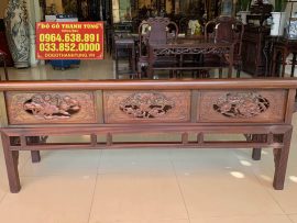 Mặt sau cũng như mặt trước đều toát lên được trọn vẻ đẹp của bộ trường kỷ