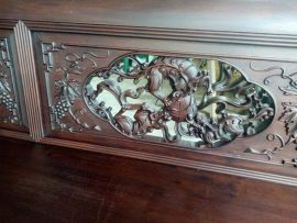 Tam sư vờn cầu có ý nghĩa trị tà, hóa giải tam sát, bách hổ, tà khí, mang thêm điềm lành.