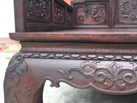 Sập giường sử dụng phương pháp ghép nối mộng truyền thống giúp tháo rời dễ dàng và tiện cho quá trình vận chuyển