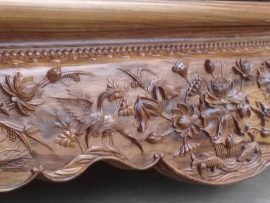 Mỗi chi tiết đục được thực hiện tỉ mỉ và có hồn bởi nghệ nhân lâu năm làng nghề Châu Phong