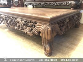 Sập được thiết kế tháo rời mặt - quây - chân sập giúp vận chuyển dễ dàng. Các đường mộng gỗ hài hòa chắc chắn.