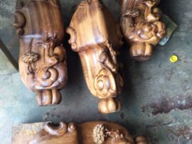 4 chân sập tháo rời, thiết kế đồng bộ tạo độ cân bằng cho bộ sập