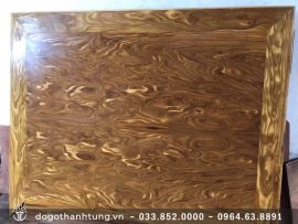 Cận cảnh đường hoa vân độc đáo của bộ sập gỗ cẩm vàng
