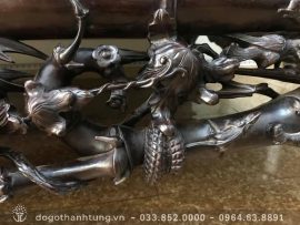 Nét đục vừa thanh mảnh vừa dứt khoát tạo nên sự mềm mại và sinh động