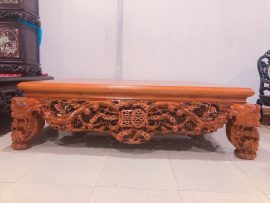 Quây sập chạm cả 4 mặt họa tiết hoa mai, chữ thọ - mang cả mùa xuân về nhà cùng tài lộc, sức khỏe dồi dào.