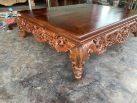 Kích thước dạ tiền tiền dày 6cm, chùng 29cm. Dạ ngang dày 5cm, chùng 25cm.