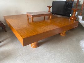 Sập ngồi phòng khách gỗ cẩm vàng 2m2x2m4x20cm vân đẹp (Anh Tiệp, Hà Nam)