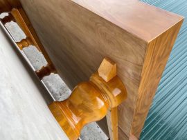 Chiếu ngựa hộp gỗ hương xám