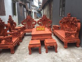 Toàn cảnh bộ 10 món bàn ghế phòng khách còn nguyên mộc để các bác tiện kiểm mộc