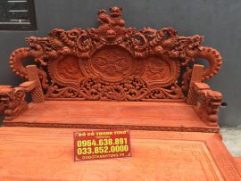 Chương ghế kiểu dáng tam cấp cách điệu. Vách đục kênh bong Rồng bay - Phượng múa - Nghê chầu