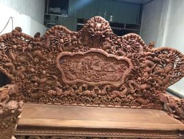 Chương ghế là một bức tranh sinh động khắc họa 9 Rồng, 8 Ngựa và 8 vị tiên - Những biểu tượng ẩn chứa ý nghĩa phong thủy sâu sắc