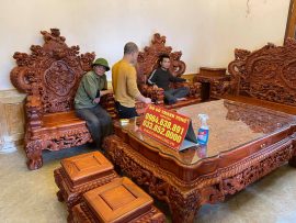 Từng chi tiết được khắc họa tinh xỏa dưới tay nghề của người thợ lành nghề