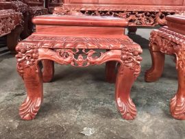 Đôn ngồi chân quỳ yếm đục 2 tầng sen