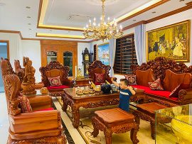 Bàn ghế Hoàng Gia