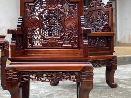 Mẫu ghế đơn của ngũ lân vờn cầu