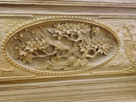 Họa tiết hoa mai biểu tượng của mùa xuân, khởi đầu như ý