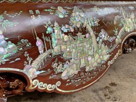 Quây sập gụ khảm ốc đỏ vô cùng đẹp mắt và đỉnh cao nghệ thuật