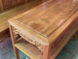 Mặt bàn đóng khung tranh lựa tấm gỗ lim xan nguyên khối, vân xoắn tự nhiên độc đáo