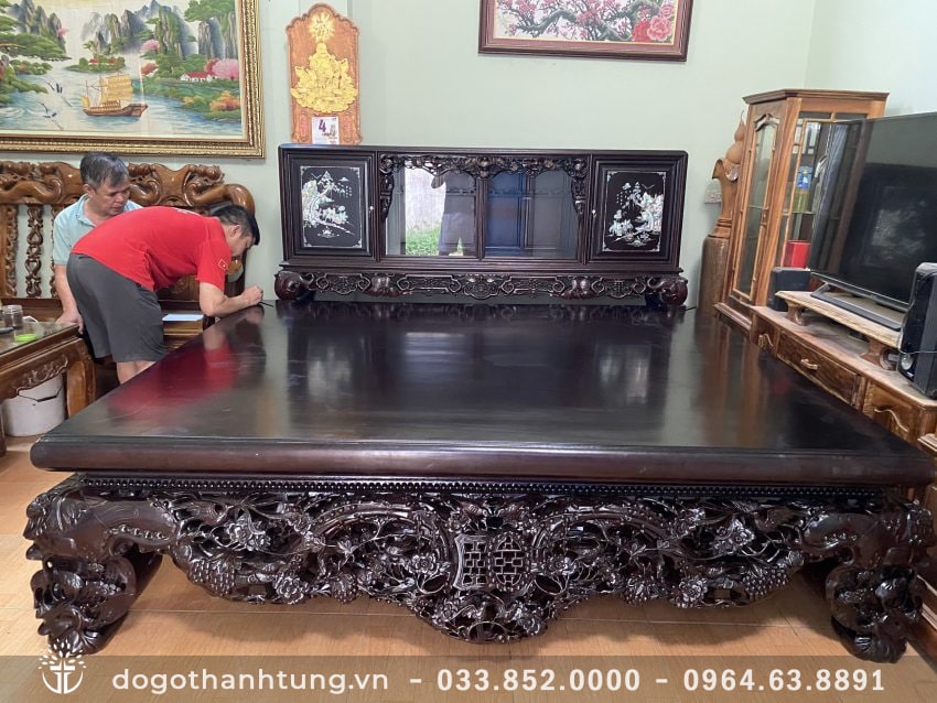 Sập gụ 1m6x2m đục mai điểu tam diện mặt 1 lá và bộ tủ chè gỗ gụ – chú Việt (Sơn La)