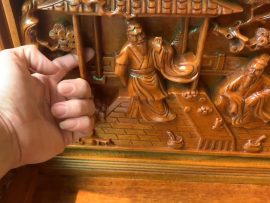 Cận cảnh nét đục kênh bong 1 lô đục tích Tam Quốc